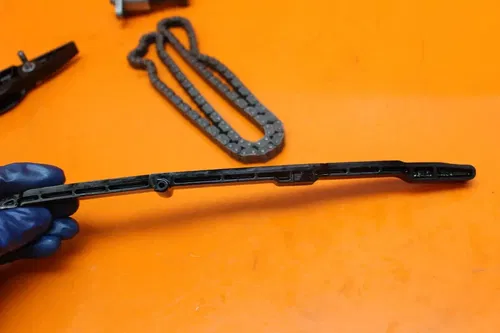 21-24 YAMAHA MT-07 OEM CAM CHAIN WITH GUIDES