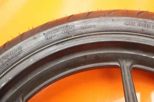 2007-2008 KAWASAKI NINJA ZX6R OEM STRAIGHT FRONT WHEEL RIM W TIRE