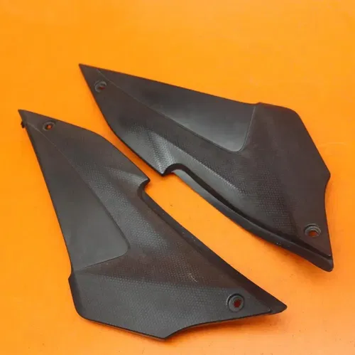15-16 YAMAHA YZF R3 OEM RIGHT LEFT GAS FUEL TANK PANELS COVERS TRIM SET COWLS