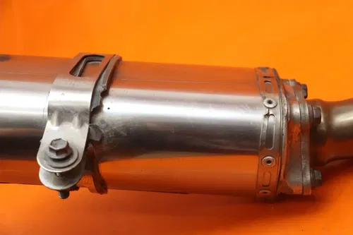 01-04 SUZUKI GSXR 1000 YOSHIMURA EXHAUST PIPE MUFFLER SLIP ON CAN SILENCER