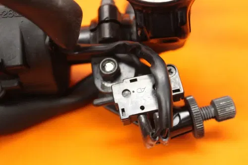 07-25 2021 HONDA CBR 600RR OEM LEFT CLIP ON HANDLEBAR W SWITCHES NICE!