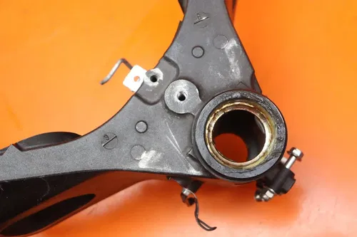 2007-2008 SUZUKI GSXR 1000 OEM STRAIGHT FRAME CHASSIS C