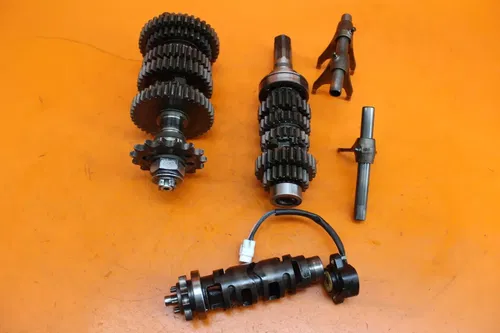 2006 2007 SUZUKI GSXR600 OEM ENGINE MOTOR TRANSMISSION TRANNY GEARS 24120-01H00