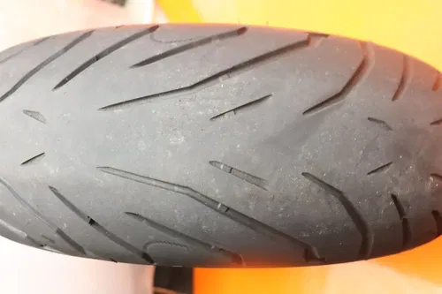 2011-2019 SUZUKI GSXR 600 OEM STRAIGHT REAR WHEEL BACK RIM *NO DENTS*