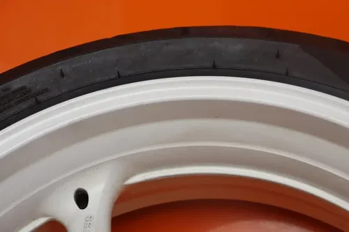 2011-2019 SUZUKI GSXR 600 OEM STRAIGHT REAR WHEEL BACK RIM *NO DENTS*