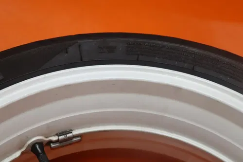 2011-2019 SUZUKI GSXR 600 OEM STRAIGHT REAR WHEEL BACK RIM *NO DENTS*