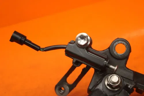 07-08 SUZUKI GSXR 1000 OEM KICKSTAND SIDE KICK STAND