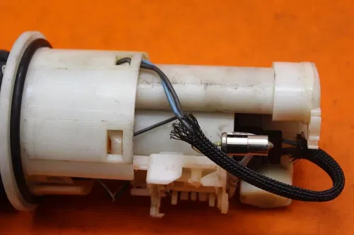 11-16 YAMAHA YZF R6 OEM FUEL PUMP GAS PETROL SENDER UNIT 14B-13907-20-00