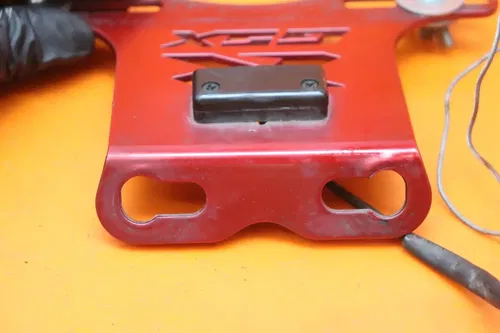 05-15 2015 SUZUKI GSXR 1000 OEM LICENSE PLATE BRACKET MOUNT HOLDER W LIGHT
