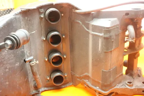 00-05 KAWASAKI NINJA ZX12R STRAIGHT FRAME CHASSIS C 32160-1607-8F 32160-1609-8F