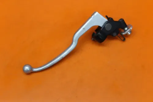 01-05 YAMAHA FZS1000 FZ1 Y457) FRONT LEFT CLUTCH LEVER AND PERCH