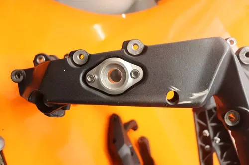 2013-2017 TRIUMPH DAYTONA 675 OEM STRAIGHT FRAME CHASSIS C