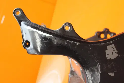 04-07 SUZUKI GSXR1300R BUSA STRAIGHT FRAME CHASSIS C 386-334-6729 4 DETAILS