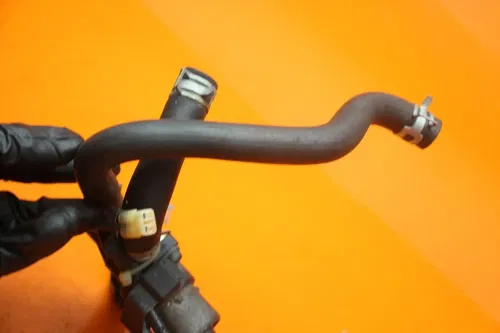 03-05 YAMAHA YZF R6 AIR VALVE SOLENOID TOP ENGINE SWITCH SENSOR
