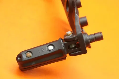 2017-2020 HONDA GROM 125 OEM LEFT REARSET REAR SET DRIVER FOOT PEG REST STOP
