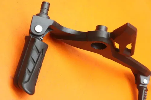 2017-2020 HONDA GROM 125 OEM LEFT REARSET REAR SET DRIVER FOOT PEG REST STOP