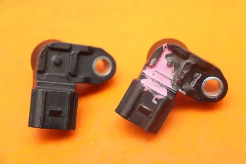 2013-2017 TRIUMPH DAYTONA 675 OEM MAP MASS AIR FLOW PRESSURE SENSOR SET