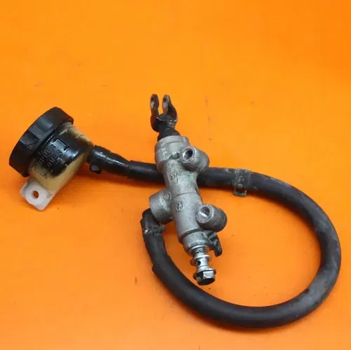 12-16 KAWASAKI NINJA 650 OEM REAR BACK BRAKE MASTER CYLINDER & RESERVOIR TANK
