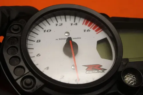06-09 2007 SUZUKI GSXR 600 750 OEM SPEEDO GAUGES DISPLAY CLUSTER SPEEDOMETER
