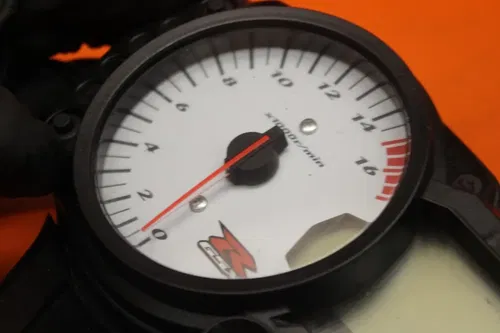 06-09 2007 SUZUKI GSXR 600 750 OEM SPEEDO GAUGES DISPLAY CLUSTER SPEEDOMETER