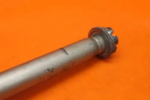 06-07 SUZUKI GSXR 600 750 OEM REAR AXLE BACK WHEEL RIM PIVOT BOLT AXEL