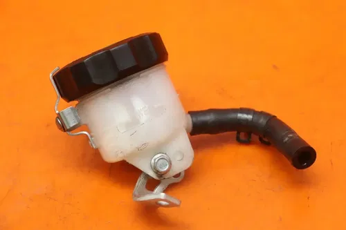 17-24 SUZUKI GSXR 600 750 OEM FRONT BRAKE MASTER FLUID RESERVOIR TANK BOTTLE