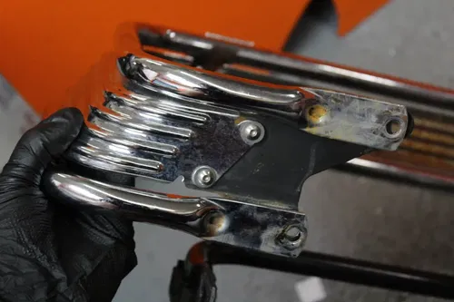 2005 HARLEY-DAVIDSON ELECTRA GLIDE FLHTI REAR BACK LUGGAGE RACK CARRIER