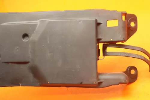 09-12 KAWASAKI NINJA ZX6R OEM REAR BACK TAIL UNDERTAIL BATTERY TRAY PLASTIC