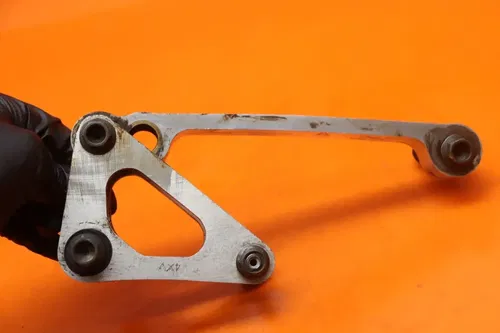 98-03 YAMAHA YZF R1 REAR DOGBONE SHOCK LINKAGE LINK