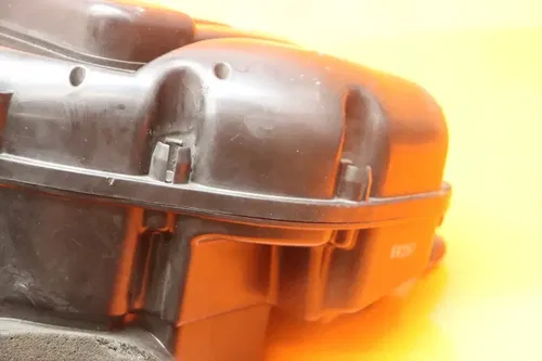 06-07 SUZUKI GSXR 600 OEM AIRBOX AIR INTAKE FILTER BOX