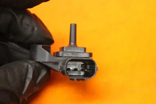 22-24 YAMAHA YZF R7 OEM MAP MASS AIR FLOW PRESSURE SENSOR 1WS-82380-00-00