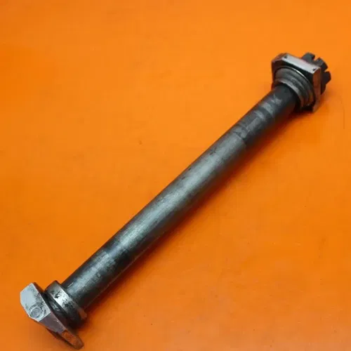 2001-2006 SUZUKI GSXR 1000 OEM STRAIGHT REAR AXLE BACK WHEEL RIM PIVOT BOLT AXEL