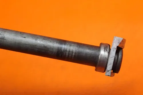 2001-2006 SUZUKI GSXR 1000 OEM STRAIGHT REAR AXLE BACK WHEEL RIM PIVOT BOLT AXEL