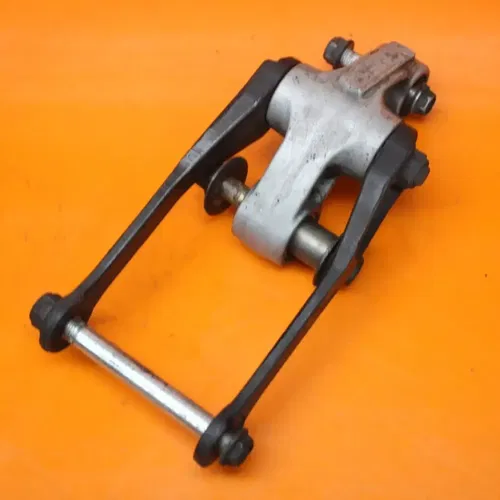03-05 SUZUKI SV1000 OEM REAR DOGBONE SHOCK LINKAGE LINK