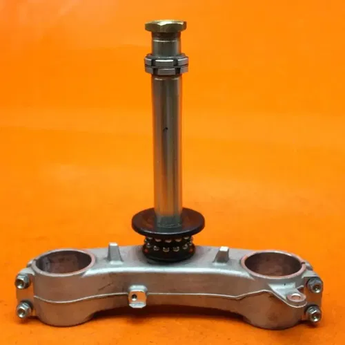 12-16 SUZUKI GSXR1000 OEM STRAIGHT FRONT FORKS CLAMP LOWER TRIPLE TREE STEM