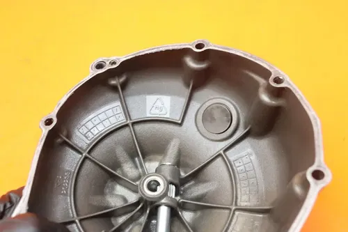 2017-2020 YAMAHA YZF R6 OEM CLUTCH SIDE ENGINE MOTOR COVER