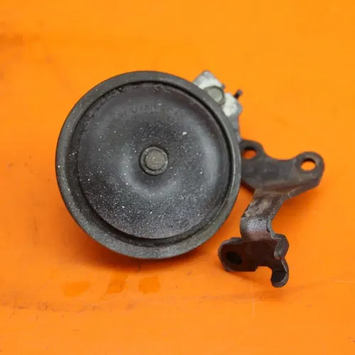 04 05 06 YAMAHA YZF R1 OEM HORN SIGNAL 4TH-83371-00-00