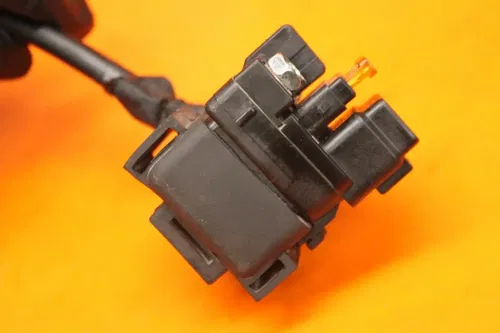 01-04 SUZUKI GSXR 1000 OEM ENGINE STARTER RELAY STARTING MOTOR SWITCH