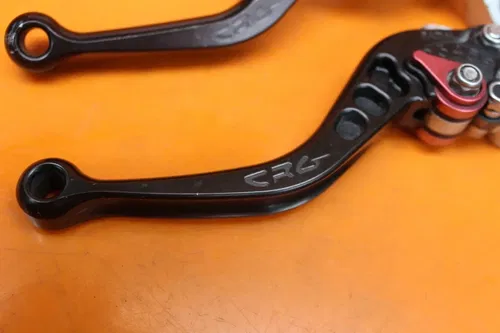 2001 2004 SUZUKI GSXR 1000 AFTERMARKET CRG LEFT RIGHT CLUTCH BRAKE LEVERS