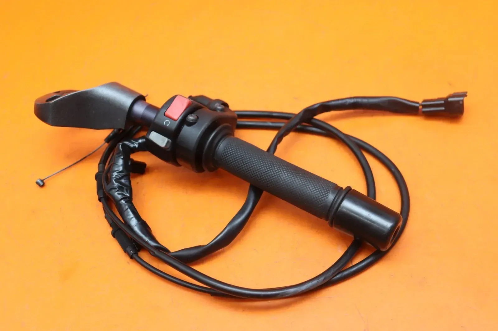 2006-2011 KAWASAKI NINJA ZX14 OEM RIGHT CLIP ON HANDLEBAR W SWITCHES