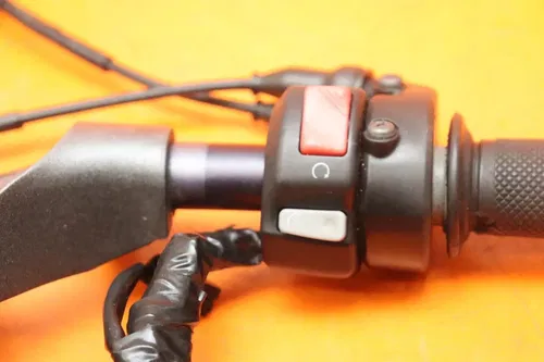 2006-2011 KAWASAKI NINJA ZX14 OEM RIGHT CLIP ON HANDLEBAR W SWITCHES