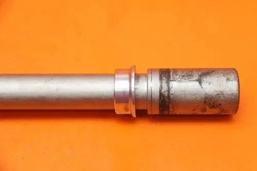 2022 11-24 SUZUKI GSXR 600 750 OEM STRAIGHT FRONT WHEEL RIM AXLE PIVOT BOLT