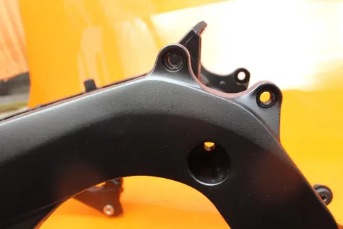 11-21 SUZUKI GSXR 600 750 STR8 FRAME CHASSIS RACE/STUNT ONLY 386-334-6729 4 DET