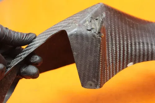 2005 2006 SUZUKI GSXR 1000 CB - CARBON FIBER LEFT FRONT UPPER NOSE FAIRING COWL