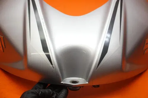 2007 2008 SUZUKI GSXR 1000 OEM FRONT GAS TANK FUEL CELL FAIRING COWL COVER TRIM