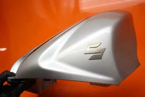 2007 2008 SUZUKI GSXR 1000 OEM FRONT GAS TANK FUEL CELL FAIRING COWL COVER TRIM