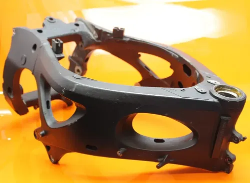 03-05 YAMAHA YZF R6 06-09 R6S STRAIGHT FRAME CHASSIS C 386-334-6729 4 DETAILS