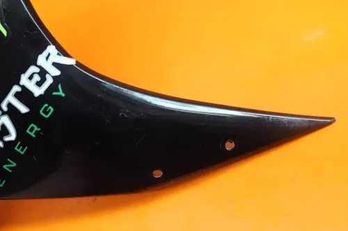 2007 2008 YAMAHA YZF R1 OEM RIGHT MID UPPER SIDE FAIRING COWL PLASTIC