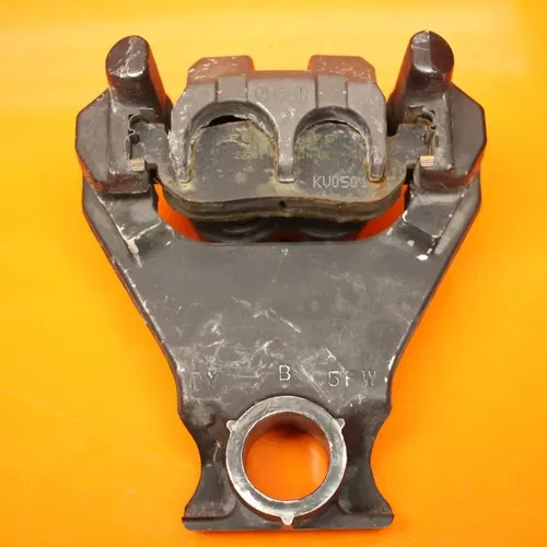 1998-2001 YAMAHA YZF R1 OEM REAR BACK BRAKE CALIPER W MOUNT BRACKET