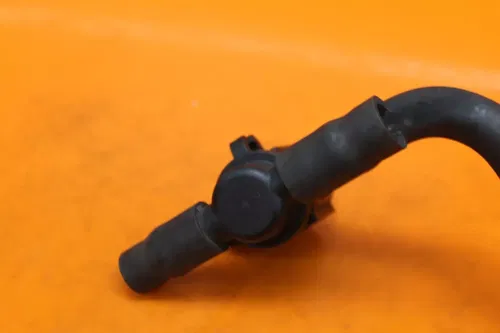 04-07 KAWASAKI NINJA ZX10R OEM AIR VALVE SOLENOID TOP ENGINE SWITCH SENSOR